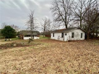 Foreclosed Home - List 100384192