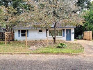 Foreclosed Home - List 100352676