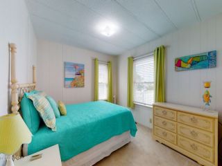 Foreclosed Home - 191 PORTSIDE DR, 27817