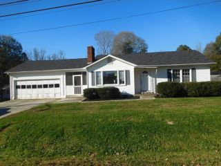Foreclosed Home - 1818 W Fifth Ave, 28052