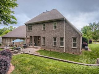 Foreclosed Home - 7031 KILCULLEN DR, 28270