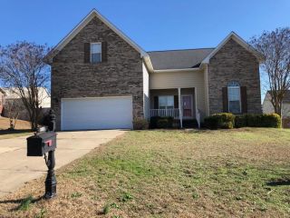 Foreclosed Home - 3925 Batesburg Dr, 28348