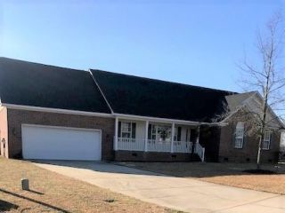 Foreclosed Home - 4709 Northern Dancer Place, 28348