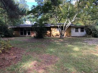 Foreclosed Home - 810 Sunset Drive, 29646