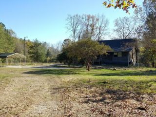 Foreclosed Home - 150 Falcon Ct, 29653