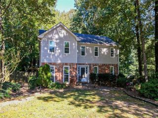 Foreclosed Home - 325 SPRING RIDGE DR, 30076