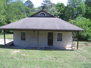 Foreclosed Home - 6222 Lynridge Ave, 31909