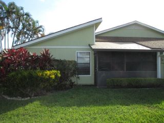 Foreclosed Home - 4383 Willow Pond Cir, 33417