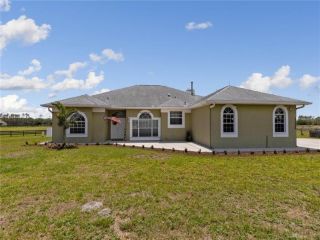 Foreclosed Home - 31946 CLAY GULLY RD, 34251