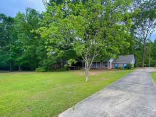 Foreclosed Home - 3115 OLD MILL RUN, 36054