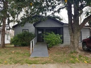 Foreclosed Home - 1117 Lomax Street, 37660