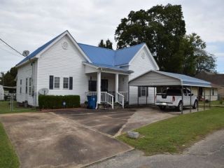 Foreclosed Home - 247 E VINE ST, 38001