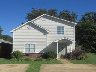 Foreclosed Home - 166 Natchez Cir, 38863