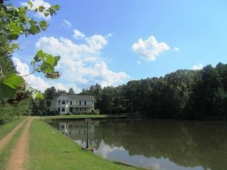 Foreclosed Home - 444 Gore Springs Rd, 38929