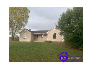Foreclosed Home - 1648 Lawrenceburg Rd, 40008