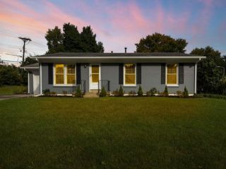 Foreclosed Home - 2461 LARKIN RD, 40503