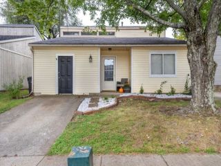Foreclosed Home - 605 HIDDEN POINT DR, 40517