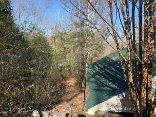 Foreclosed Home - 682 Waterview Ln, 42729