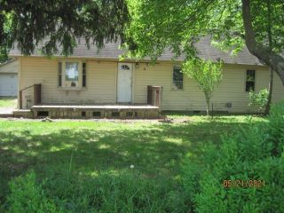 Foreclosed Home - List 100352140