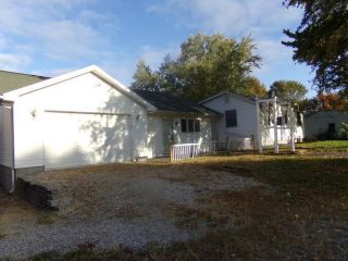 Foreclosed Home - List 100352103
