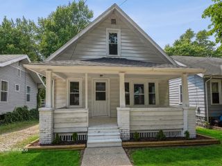 Foreclosed Home - List 100352410