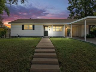 Foreclosed Home - 1228 SUNSET ST, 76710