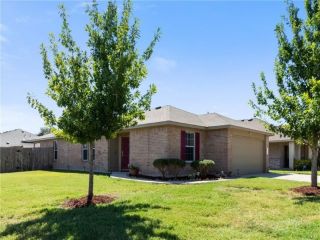 Foreclosed Home - 216 PEACEFUL HAVEN WAY, 78634