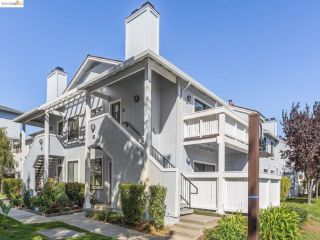 Foreclosed Home - 6 SCHOONER CT, 94804
